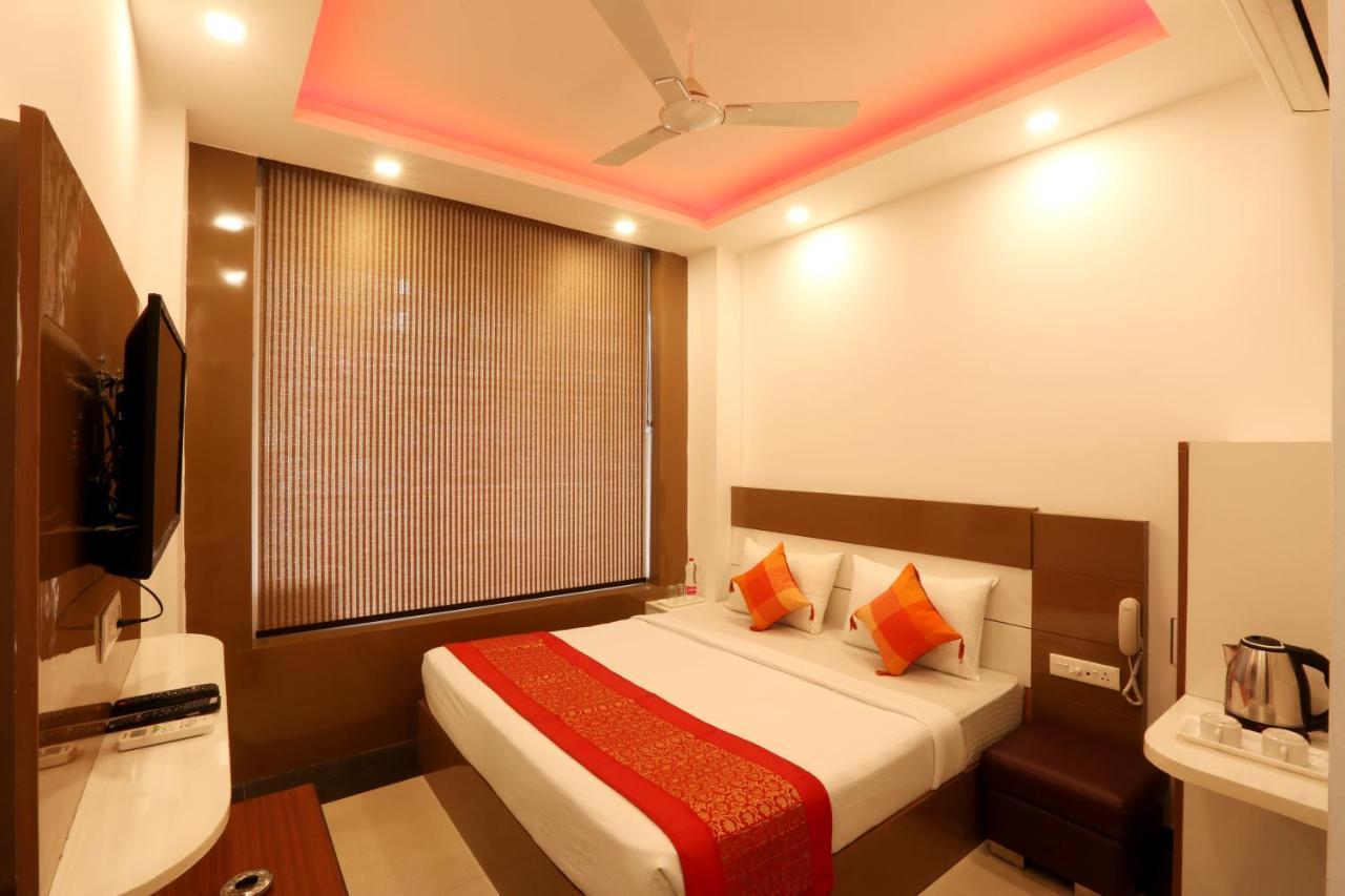 ניו דלהי Hotel Square Stay מראה חיצוני תמונה