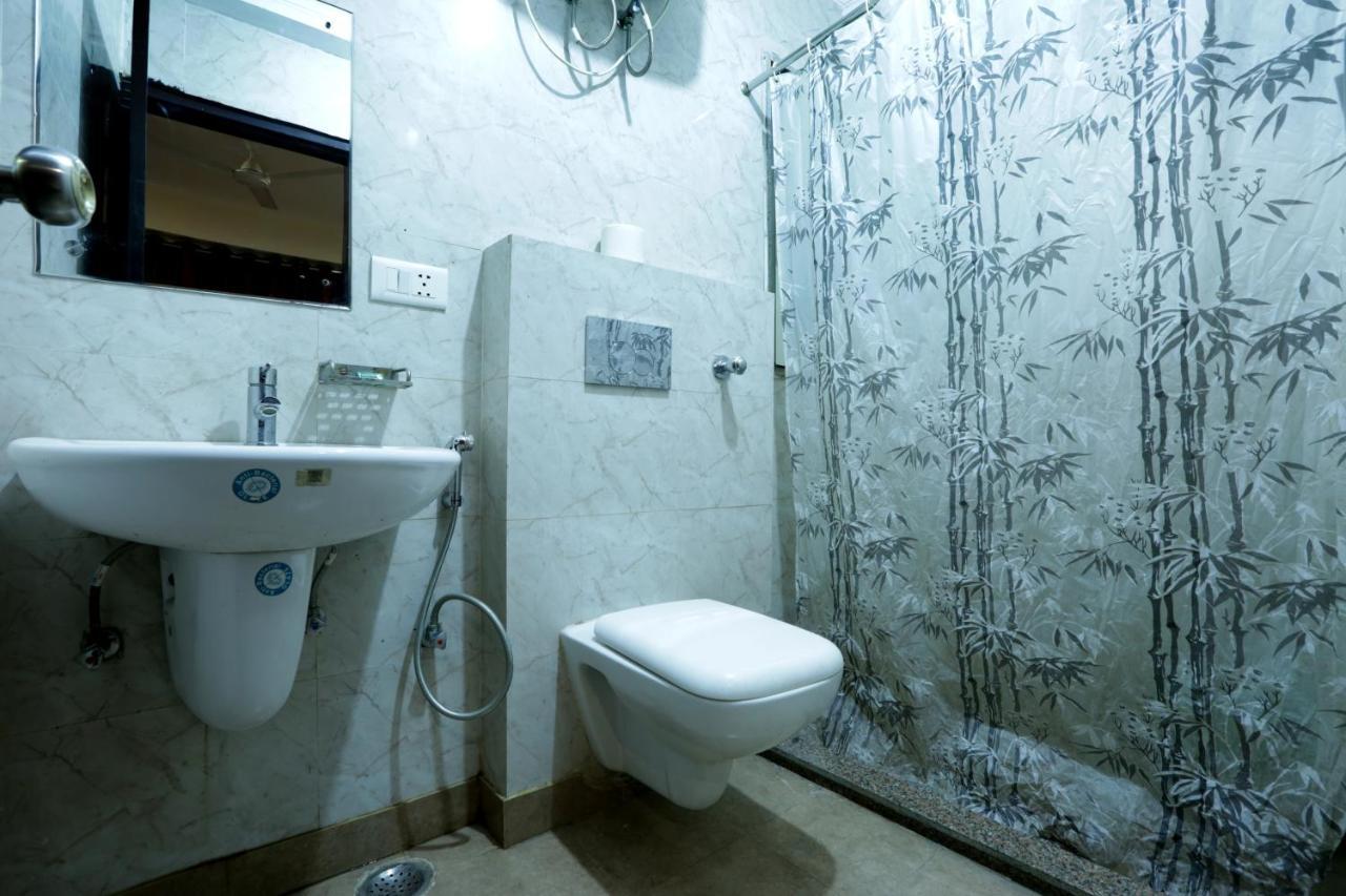 ניו דלהי Hotel Square Stay מראה חיצוני תמונה