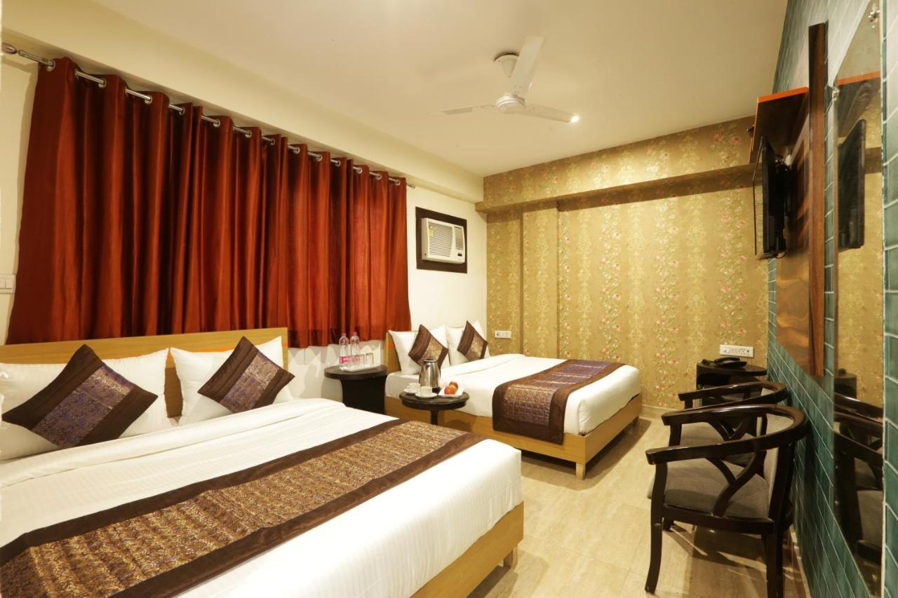 ניו דלהי Hotel Square Stay מראה חיצוני תמונה