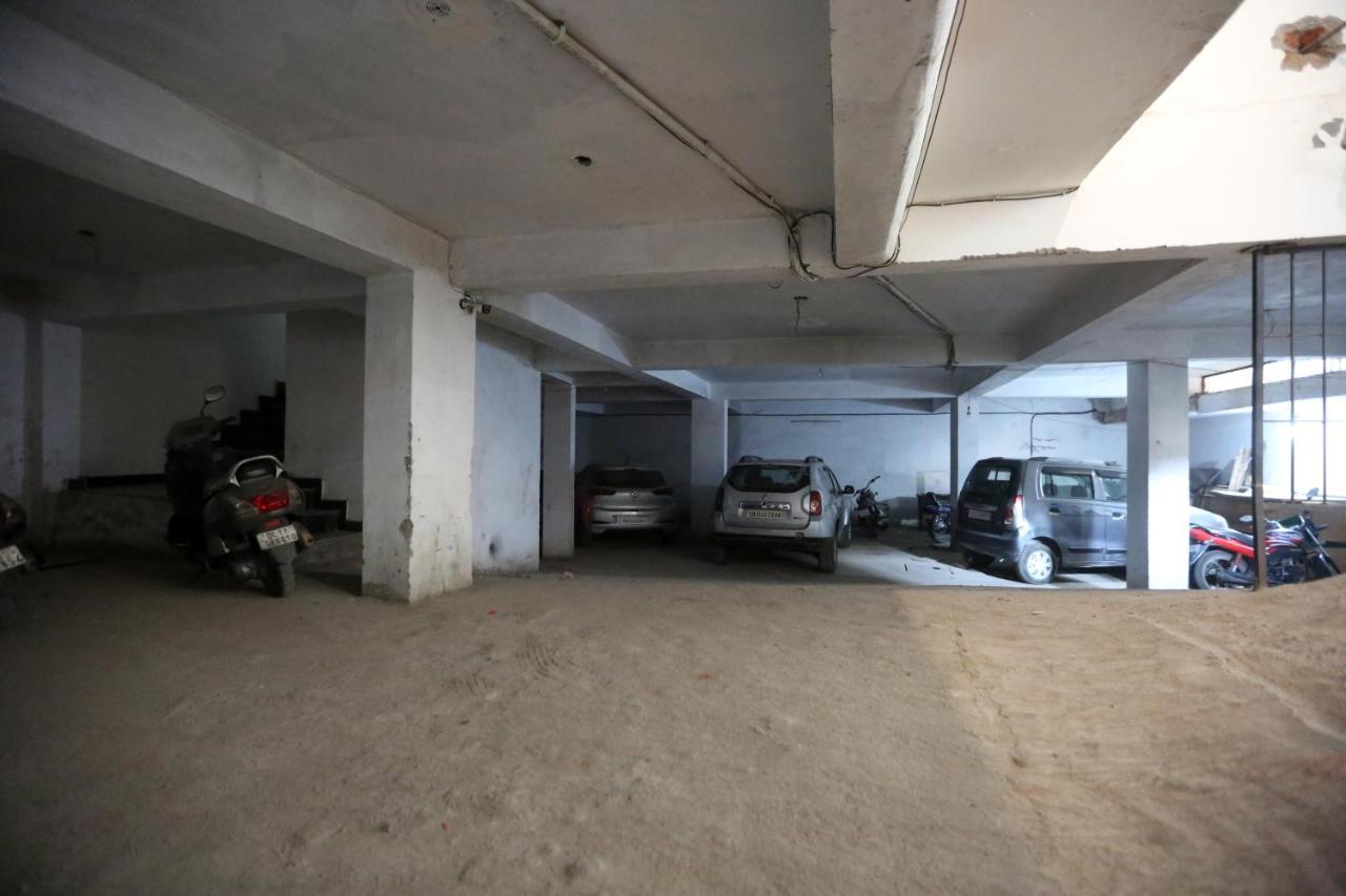 ניו דלהי Hotel Square Stay מראה חיצוני תמונה